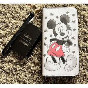 Loungefly Disney Classic Mickey Mouse Soft Tag Wallet/Wristlet New With Tags